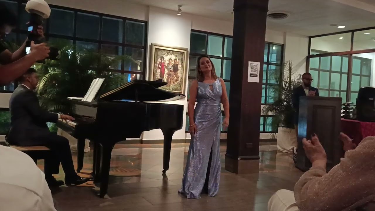 Pasillo Invernal . Soprano Karen Bohórquez 