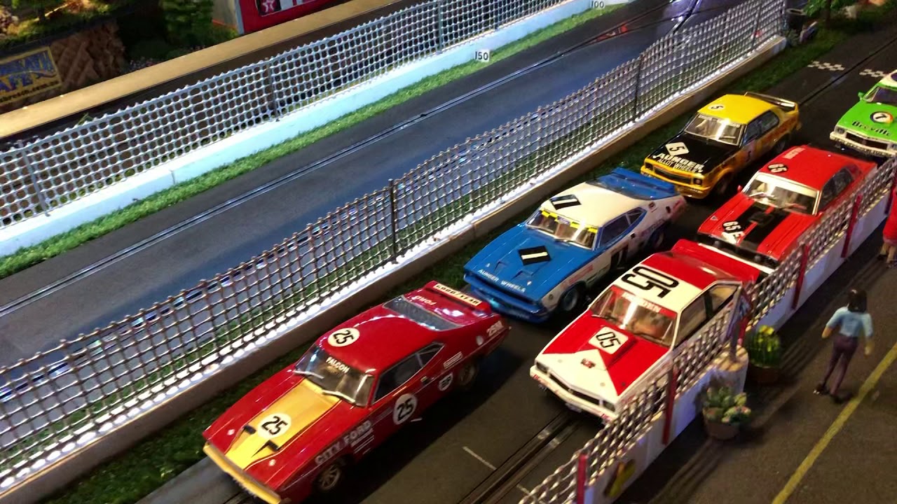 Australian Touring Car Masters at The Groove Raceway Scalextric 6 Car Digital