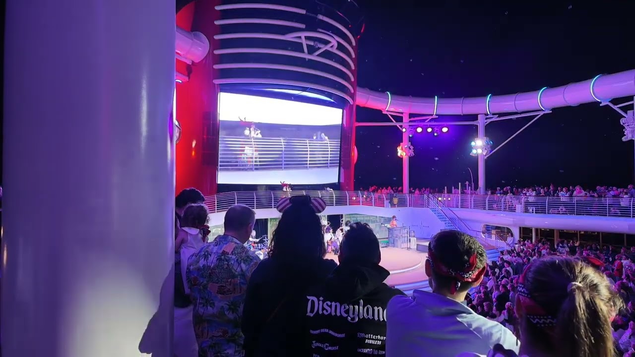 A short video of Pirate Night aboard the Disney Destiny 
