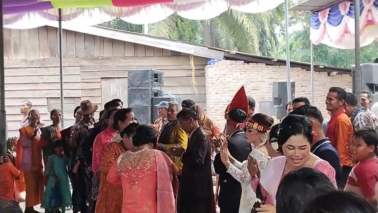 Malonai inang bao namion