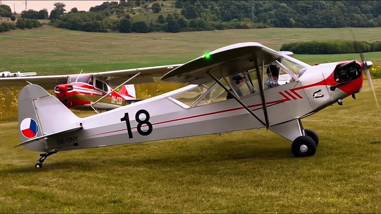 Oldtimer víkend 2025 na letišti v Brně Medlánkách, část V tahu motorů (viz. Piper J3C-65 ad.) ...