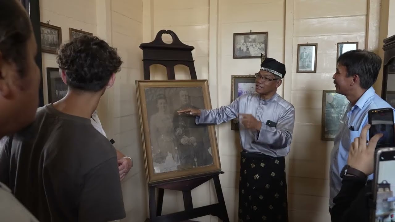 KILAS INDONESIANA - ISTANA SIAK