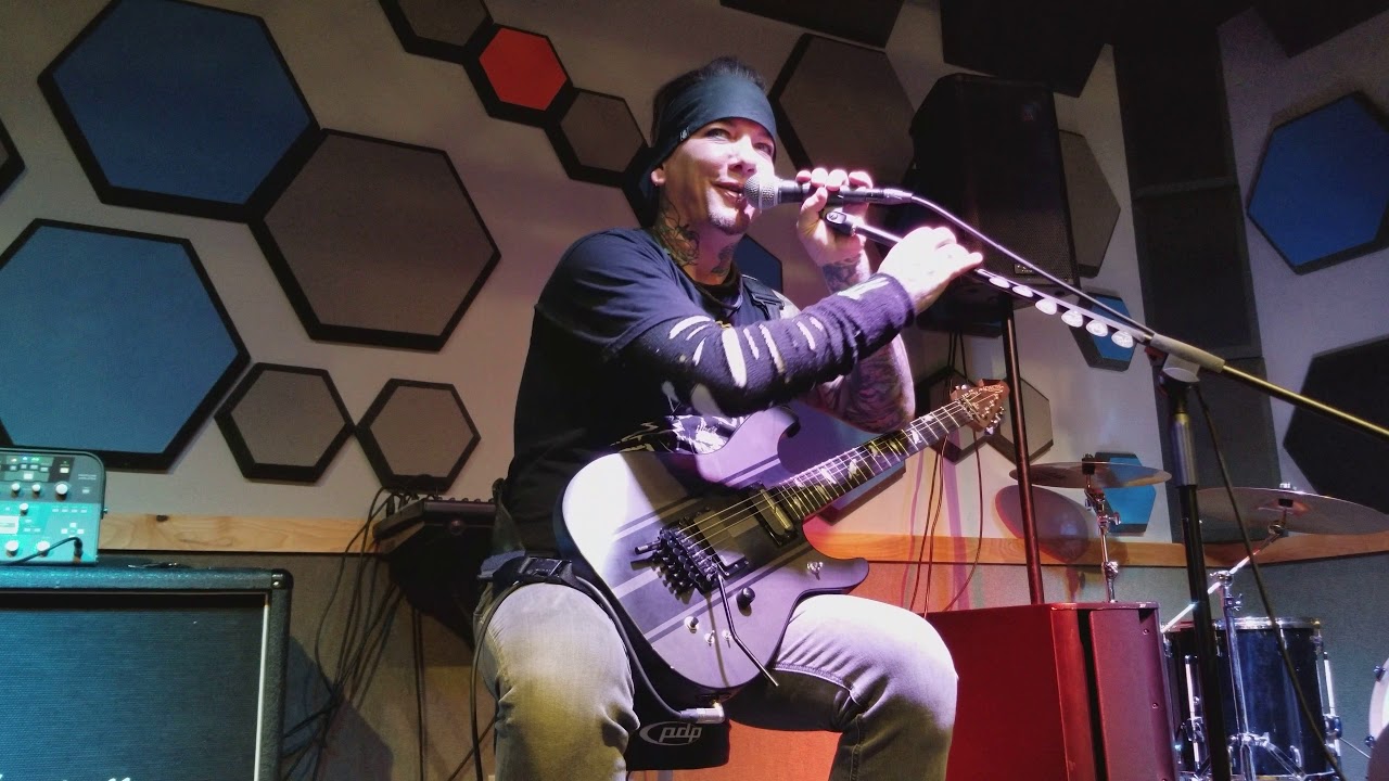 Dj Ashba at guitar center in Las vegas may 1 2018