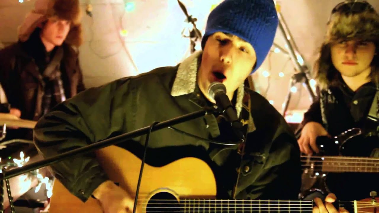 Christmas Lights - Coldplay Cover (by Escape Directors)