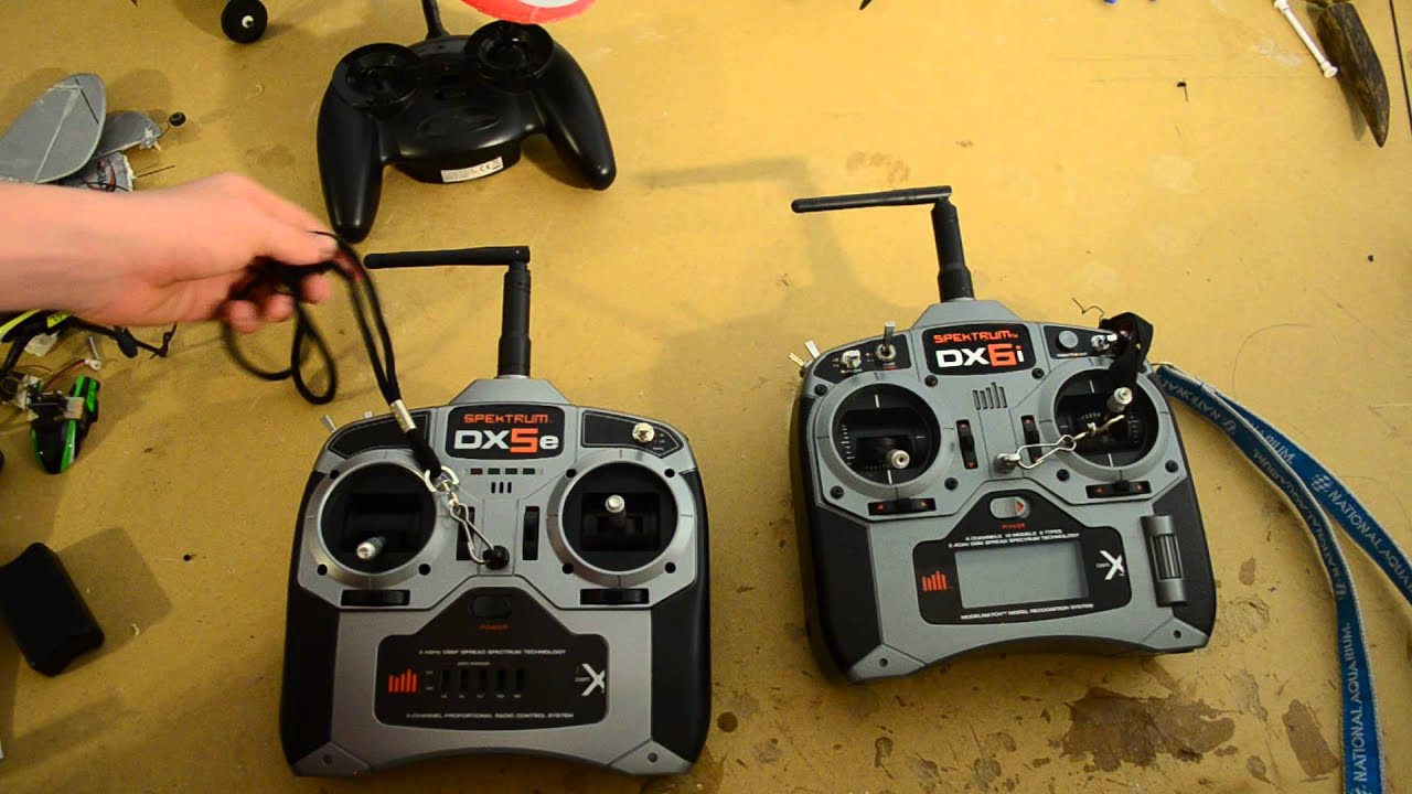The transmitter talk- Side- by- Side comparison and review of the Spektrum DX5e!