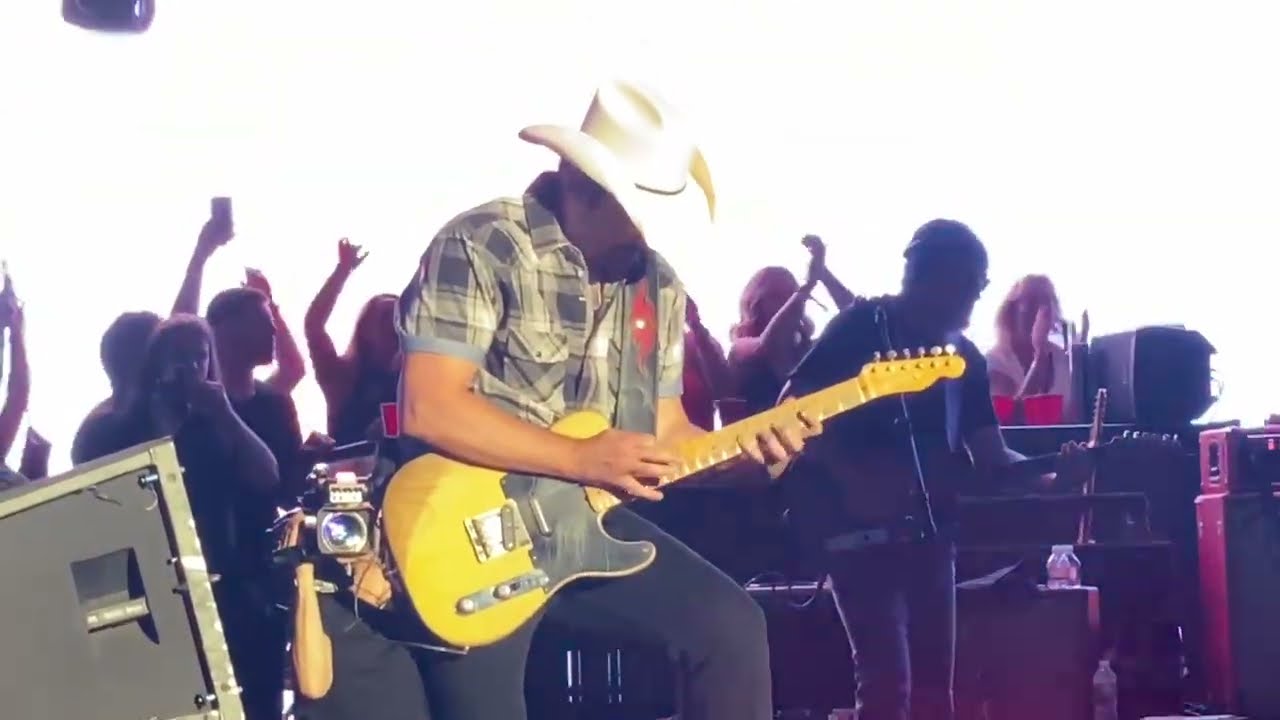 Brad Paisley Purple Rain Hot for Teacher  Northern Quest June 26 2022