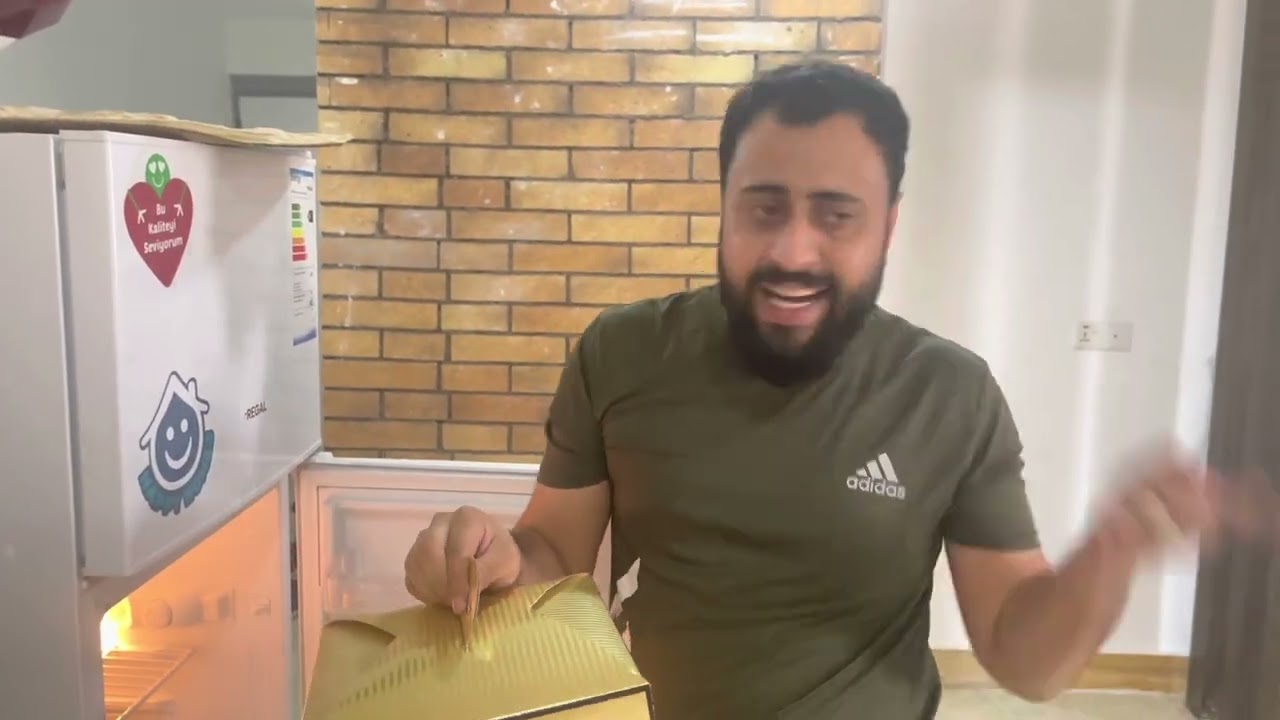 لەنێوان دوو خۆشەویست دا😂