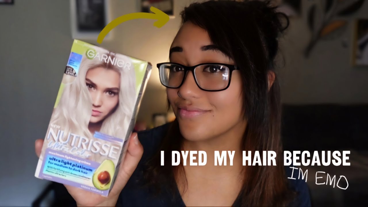 I BLEACHED my hair with BOX DYE | Part 1 