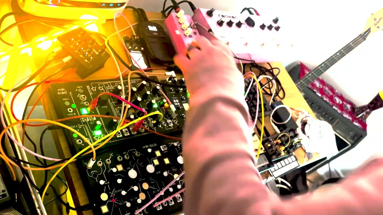 Dark Experimental Modular Techno Session - Make Noise 0-coast/Strega, Korg Volca Drum, Bastl Kastles
