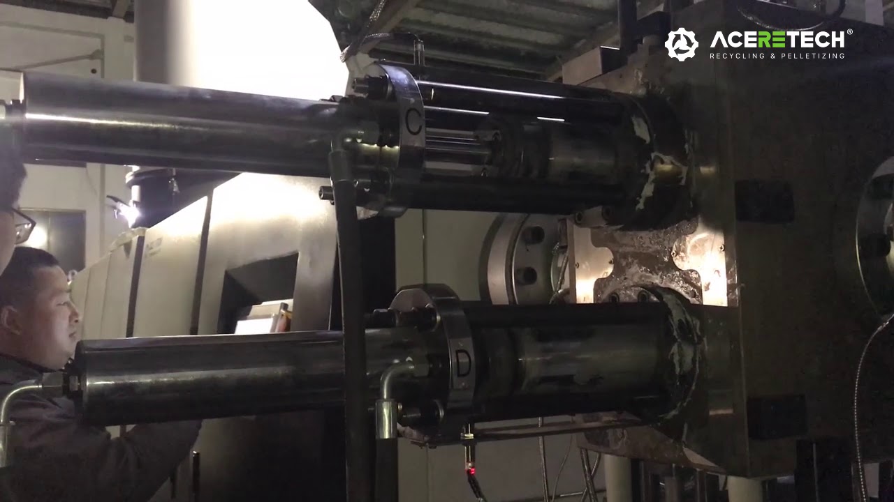 Backflush screen changer working processing 2 from ACERETECH single screw extruder