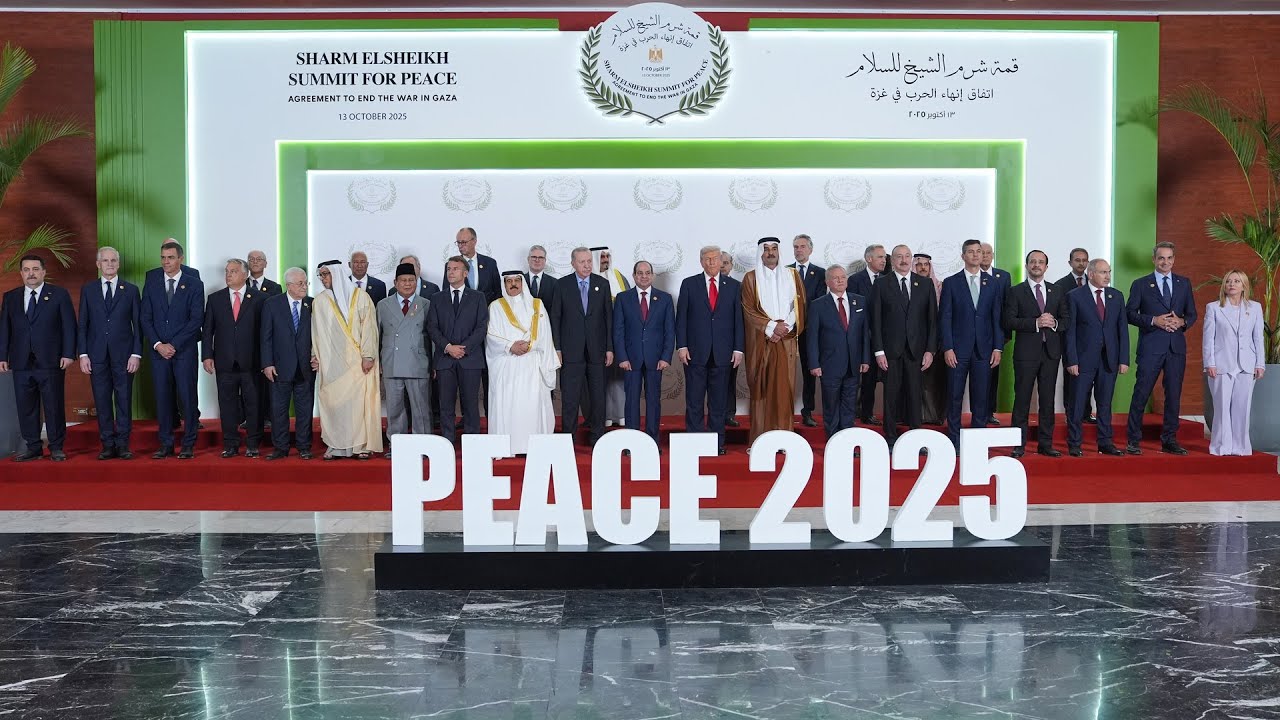 Leaders sign Gaza peace deal in Egypt