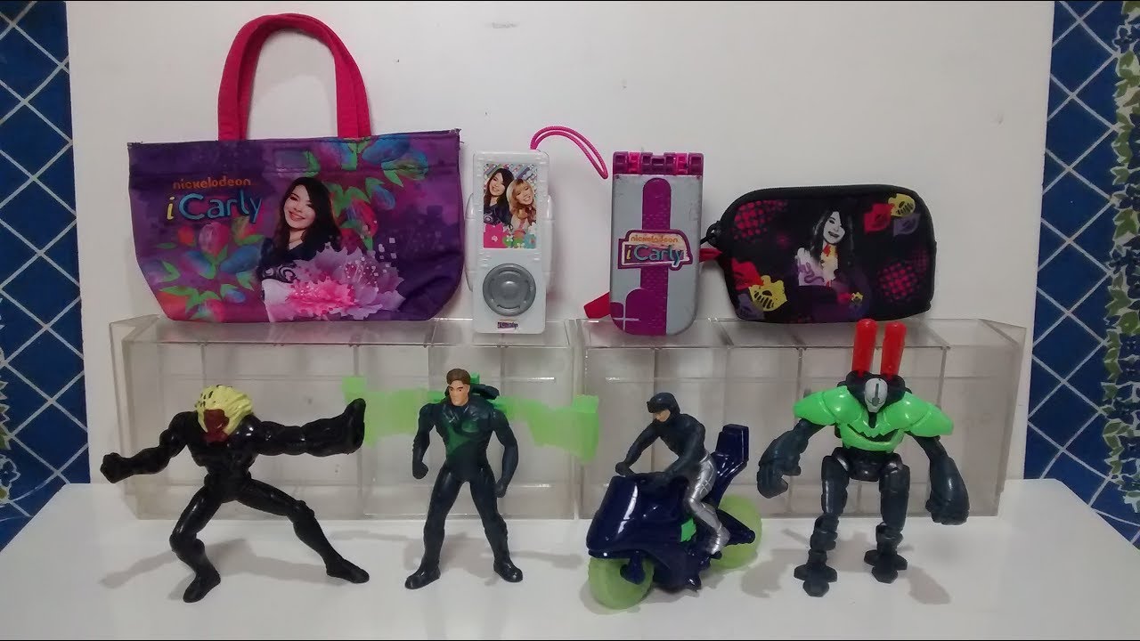 Max Steel e icarly Mc Lanche Feliz março 2011