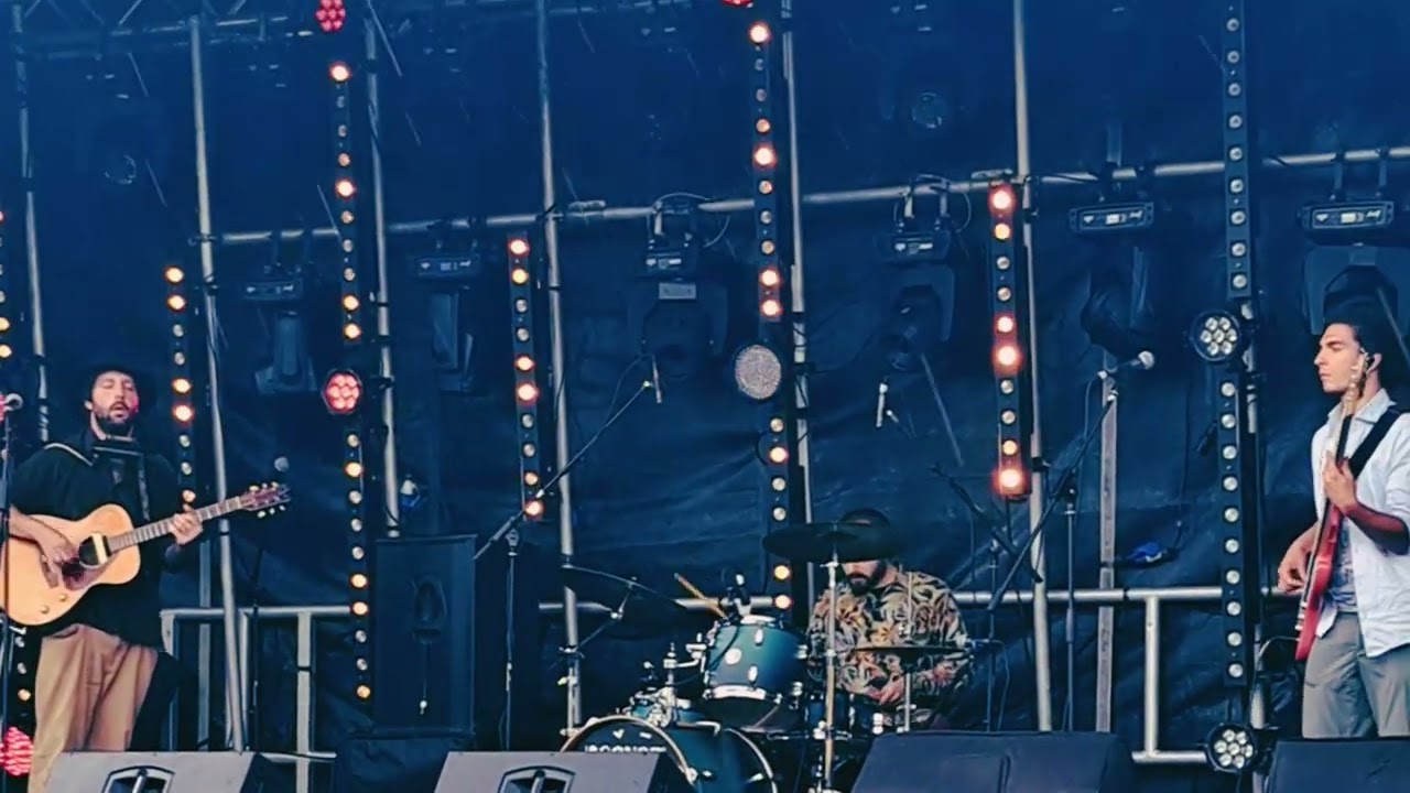 Steven Paris Agreement - Sometime (live ‎⁨@wimborneminsterfolkfestival)