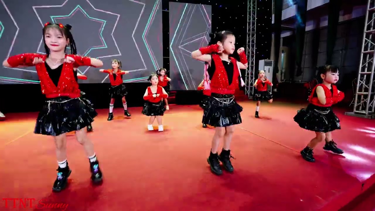 Mashup you and only you - Tiểu học Hà Ninh-Hà 7 tuổi-Sunny