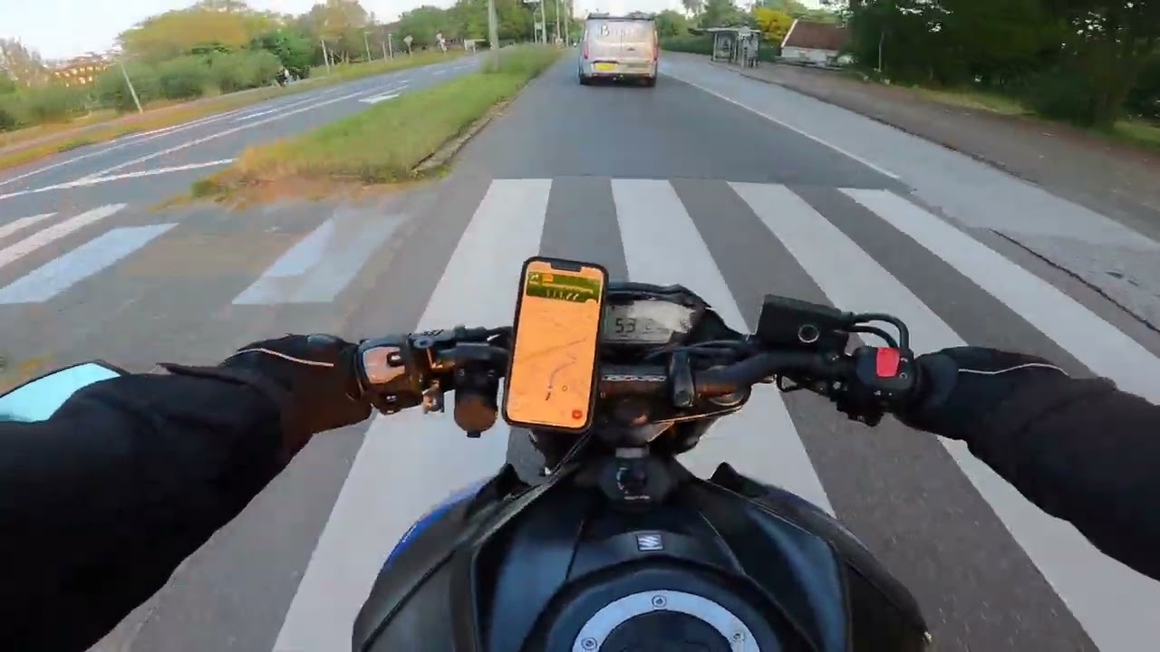 SUZUKI GSXS 750 POV PURE SOUND ll SUNSET DRIVE TROUGH THE DUTCH POLDER