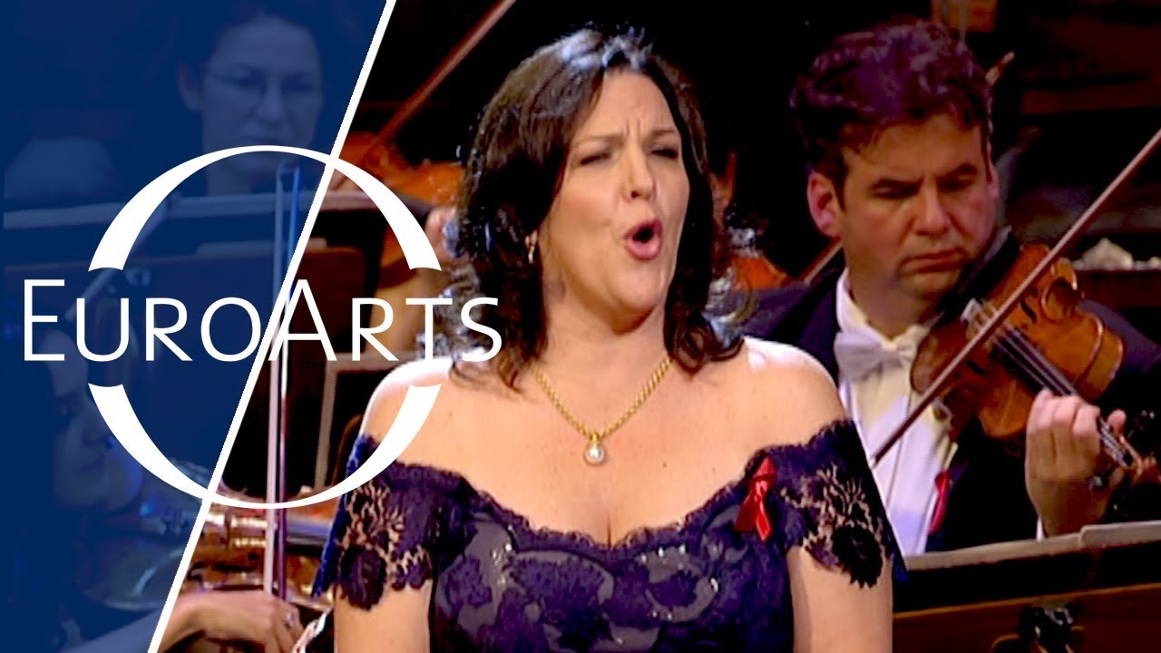 Adrianne Pieczonka: Verdi - Cavatine and Cabaletta of Elvira from 
