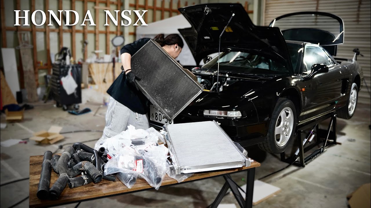 Замена системы охлаждения 30-летнего HONDA NSX на новую.