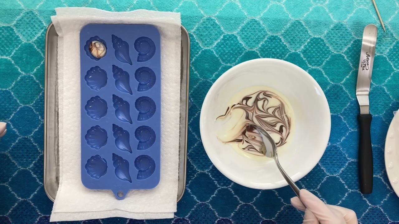 Making Marbled Chocolate Seashells