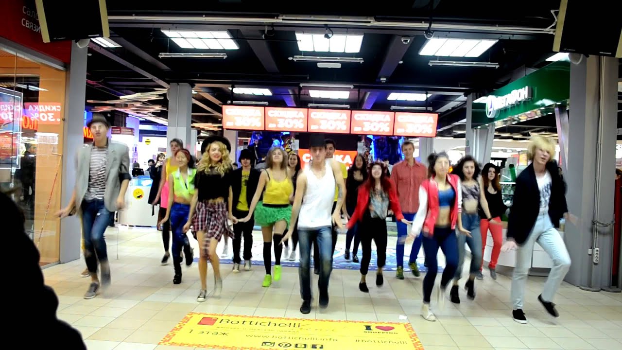 Be Free - Uptown Funk flashmob
