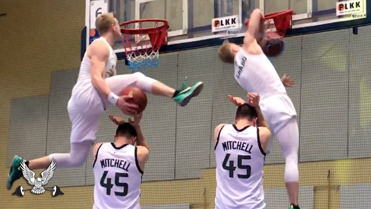 Piotr Grabowski - Double Up Elbow Dunk
