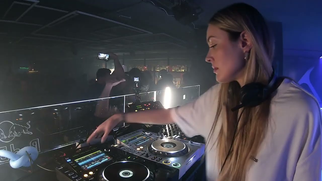 Paula Fields - TClub (Alicante) [08.03.2025]
