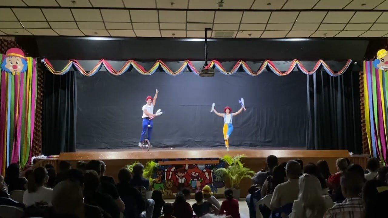 Número de malabares. Mo y Festi.