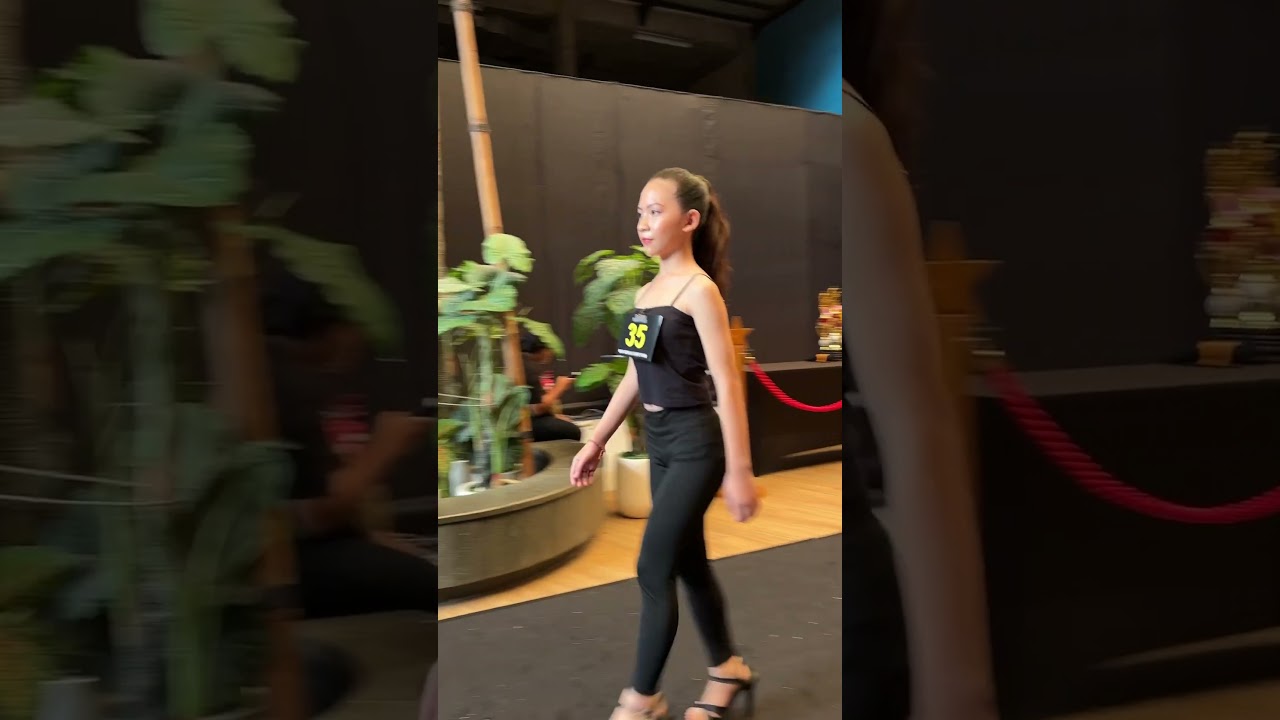 Modeling #bali #viralreels #viralvideos #viralvideo #vlogger #vlog #model #modeling #models #viral