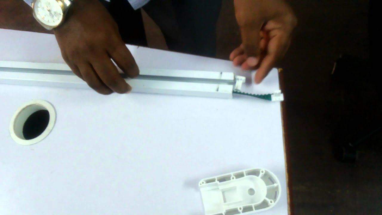 Curtain motor belt installation video by Fox Domotics