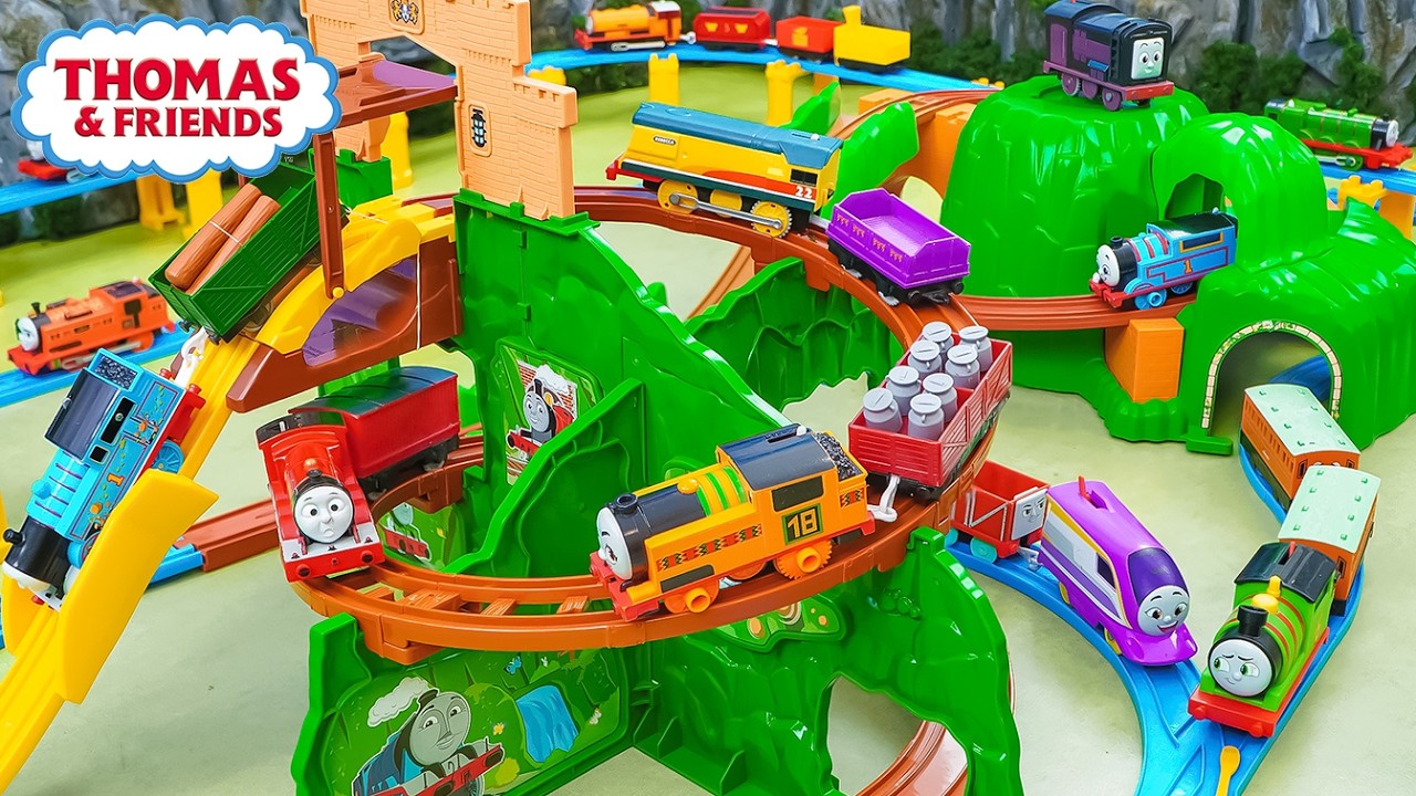 Opening & Running Test on Thomas the Tank Engine Got! Buune! Dokidoki Mountain DX Train