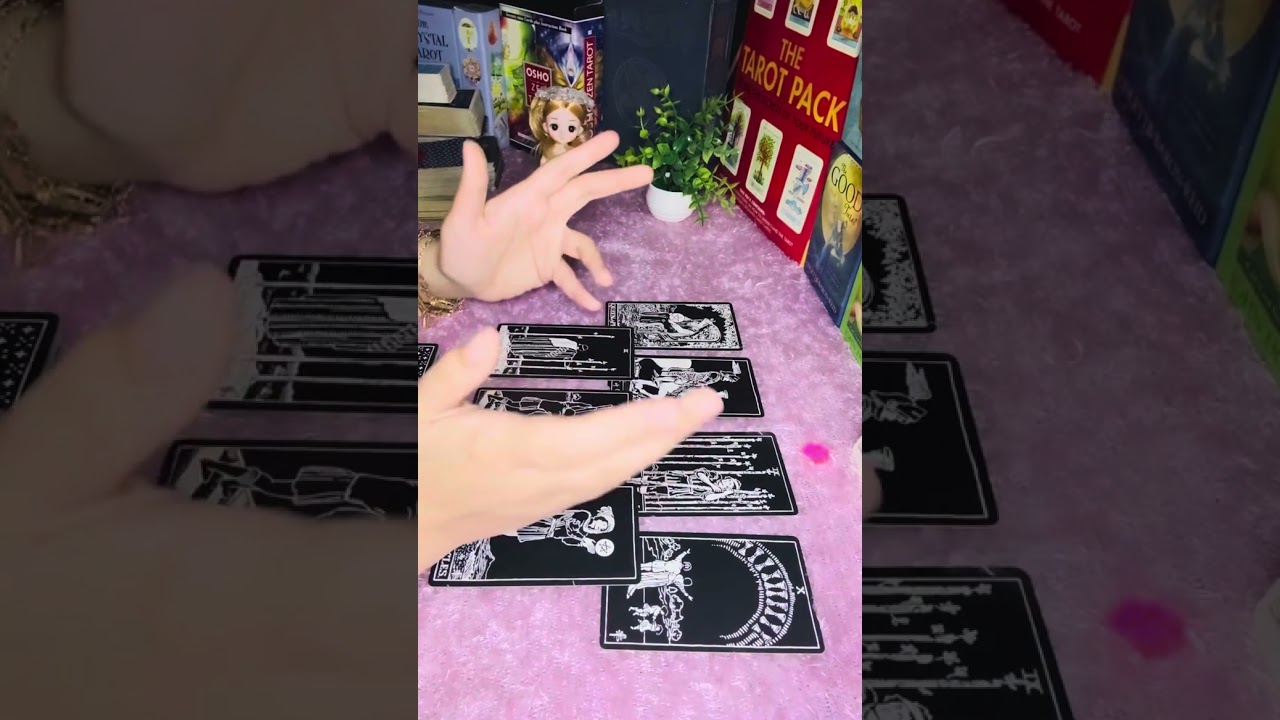 أختر كارت العلاقات الصعبه و المعقده 🔓❤️ مشاعره تجاهك و مصير العلاقه ⁉️#ترند#tarot