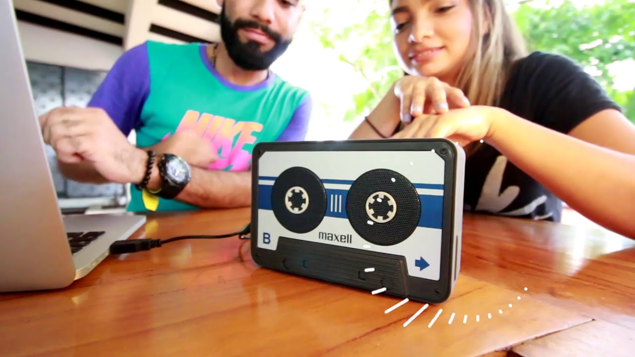 BT-90 WIRELESS CASSETTE SPEAKER