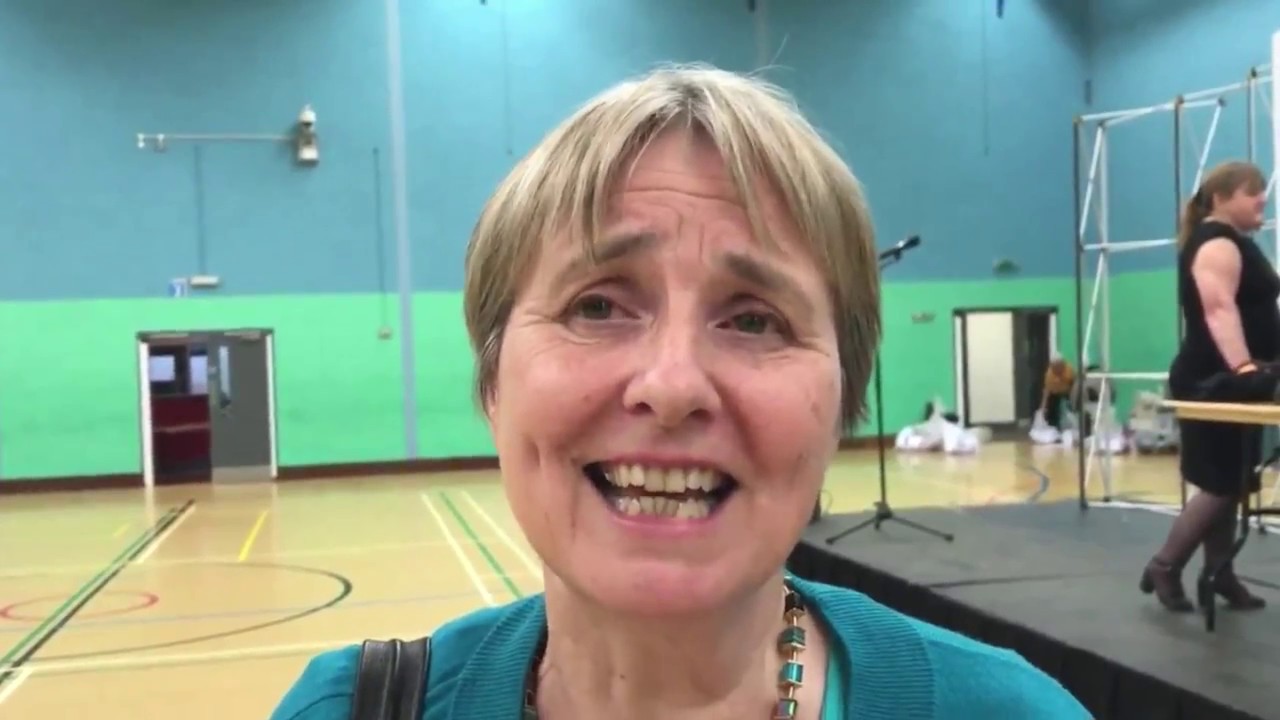 Hunt Clearly Rattled as Dr Irvine Wins 12,000 Votes