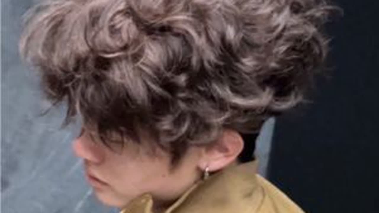 保姆级#凌乱纹理 烫发排杠教程点赞收藏别找不到！#男生烫发 #卷毛 #美发教学 #理的one