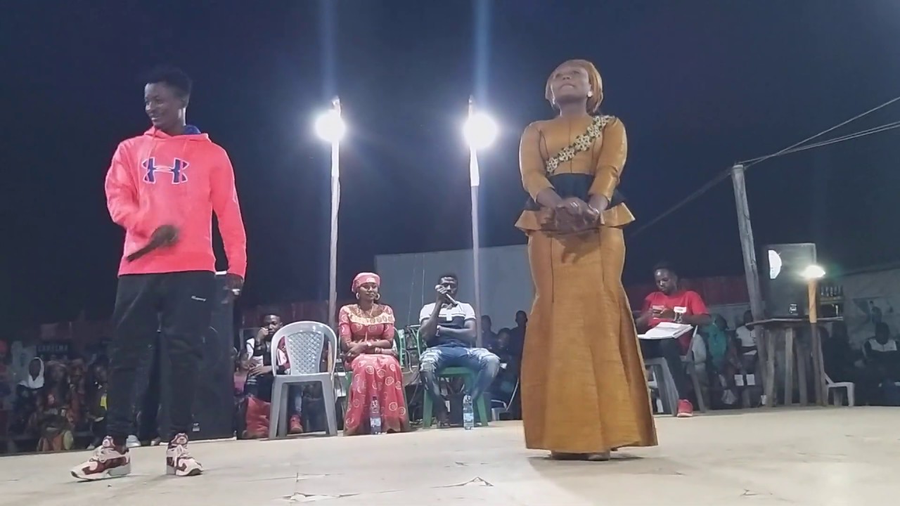 Hamisu brekar tare da maryam chiarlady awakarsa ta maitafiya daya gabatar  a gidan masaurau