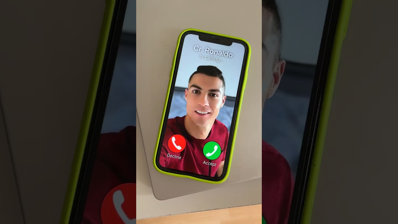 Fake Cristiano Ronaldo say to NikPig siuuu!