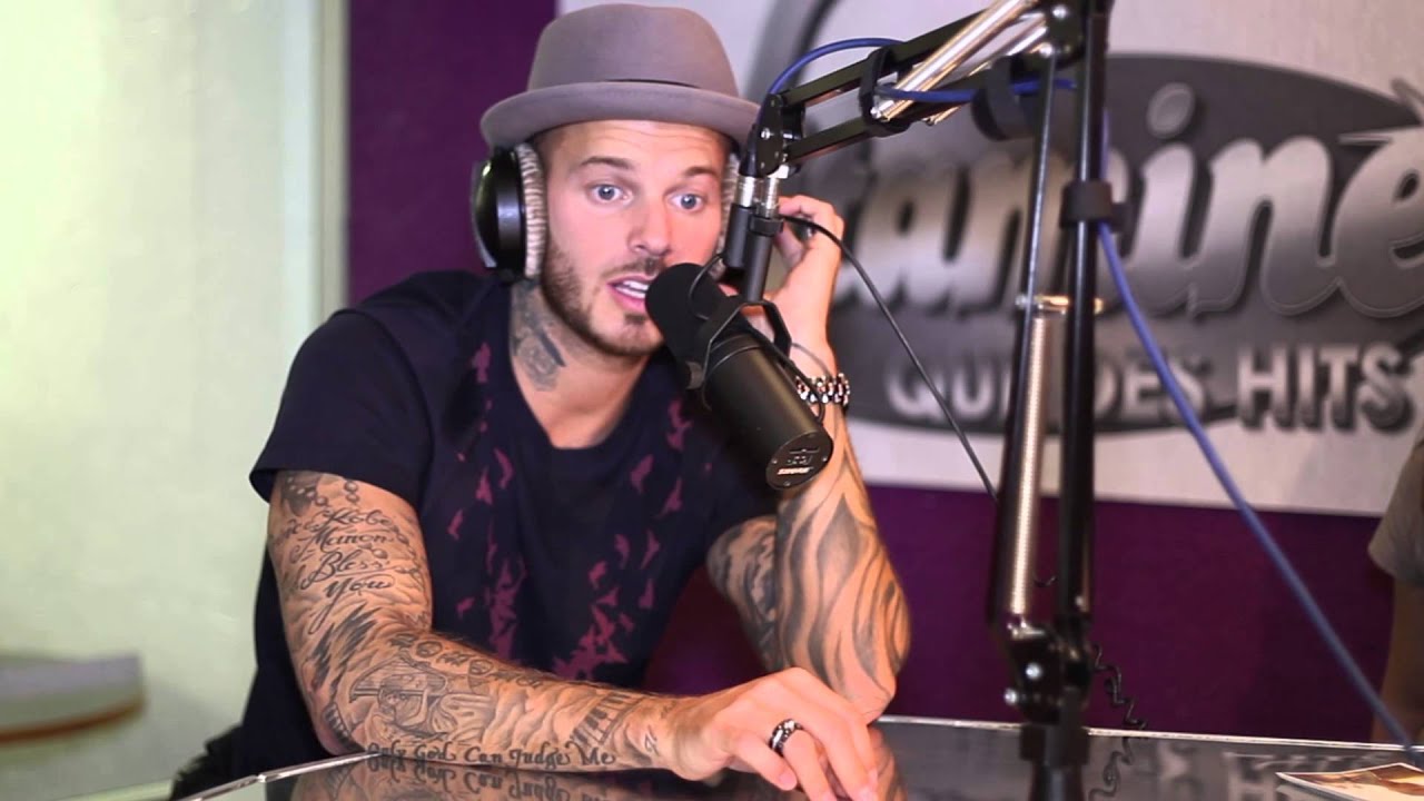 M.POKORA en interview sur Vitamine