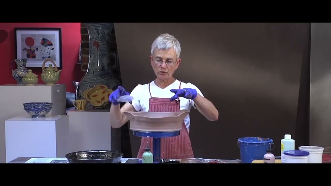 Glaze Trailing Beautiful Surface Designs | SARAH JAEGER