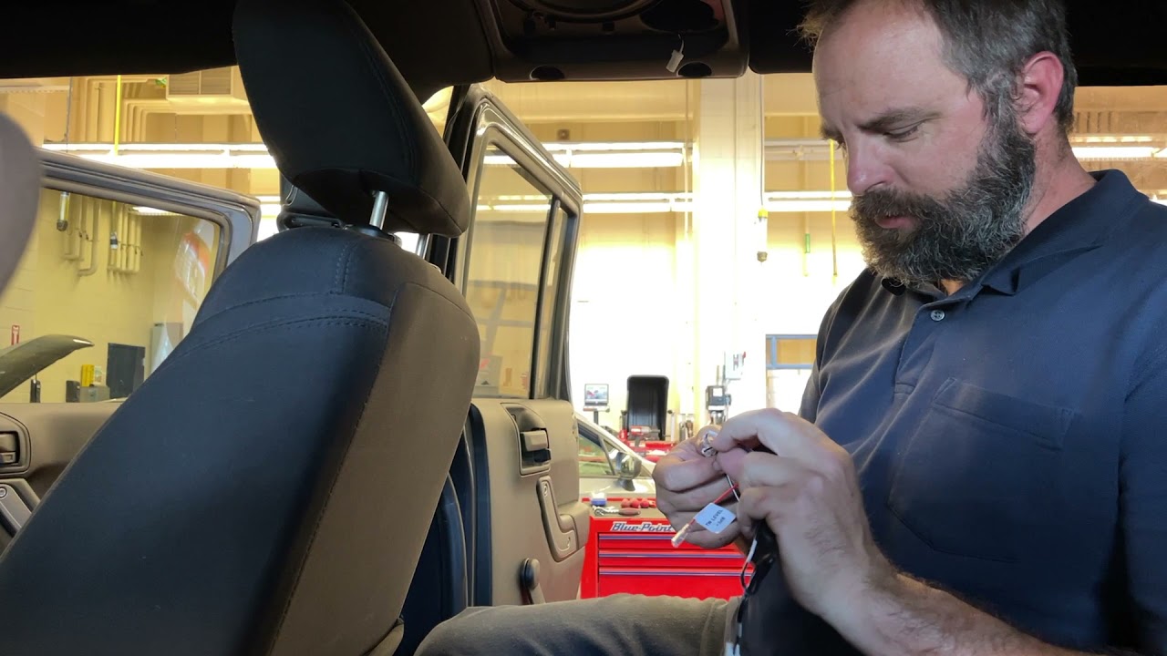 Alpine Speaker Replacement Jeep Wrangler JKU Rear Sound Bar Speakers Install