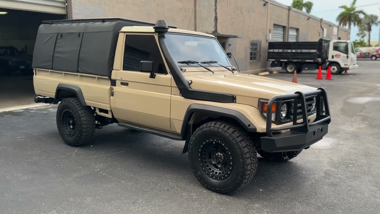 1990 Toyota Land Cruiser HJ75 Pickup Cold Start and Walk around