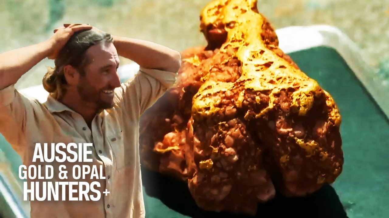 Snakes! Spies! Scorching Sun! Some Of The Biggest RISKS & REWARDS of Season 8! | Aussie Gold Hunters