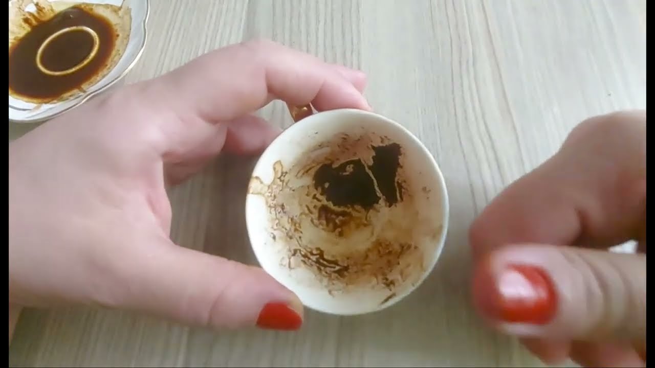 KOCA SARAYLARIN KAPISINI AÇAN KÜÇÜCÜK BİR ANAHTAR KAHVE FALI