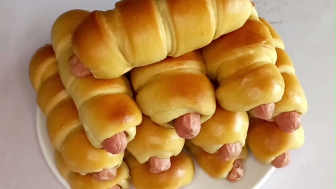 How To Make Hot Dog Bread Rolls Easy Tutorials