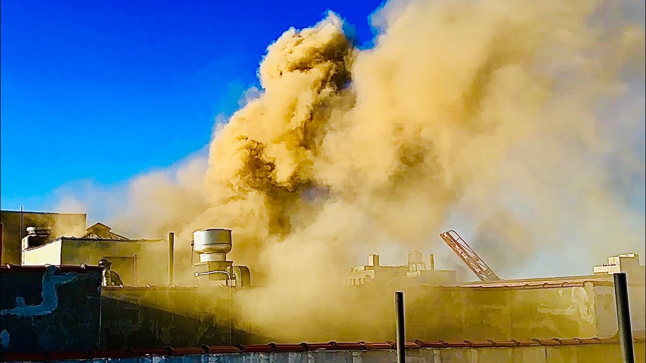 **{MAYDAY ~ 6TH ALARM}**~**{FDNY BOX 1622}**~**{FDNY BATTLING 6TH ALARM FIRE WITH **MAYDAY RESCUE**}