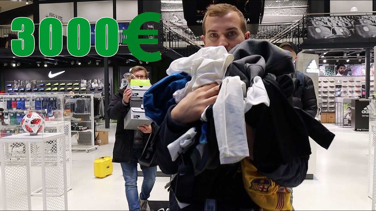 FÜR ÜBER 3000€ FUSSBALL SACHEN KAUFEN !