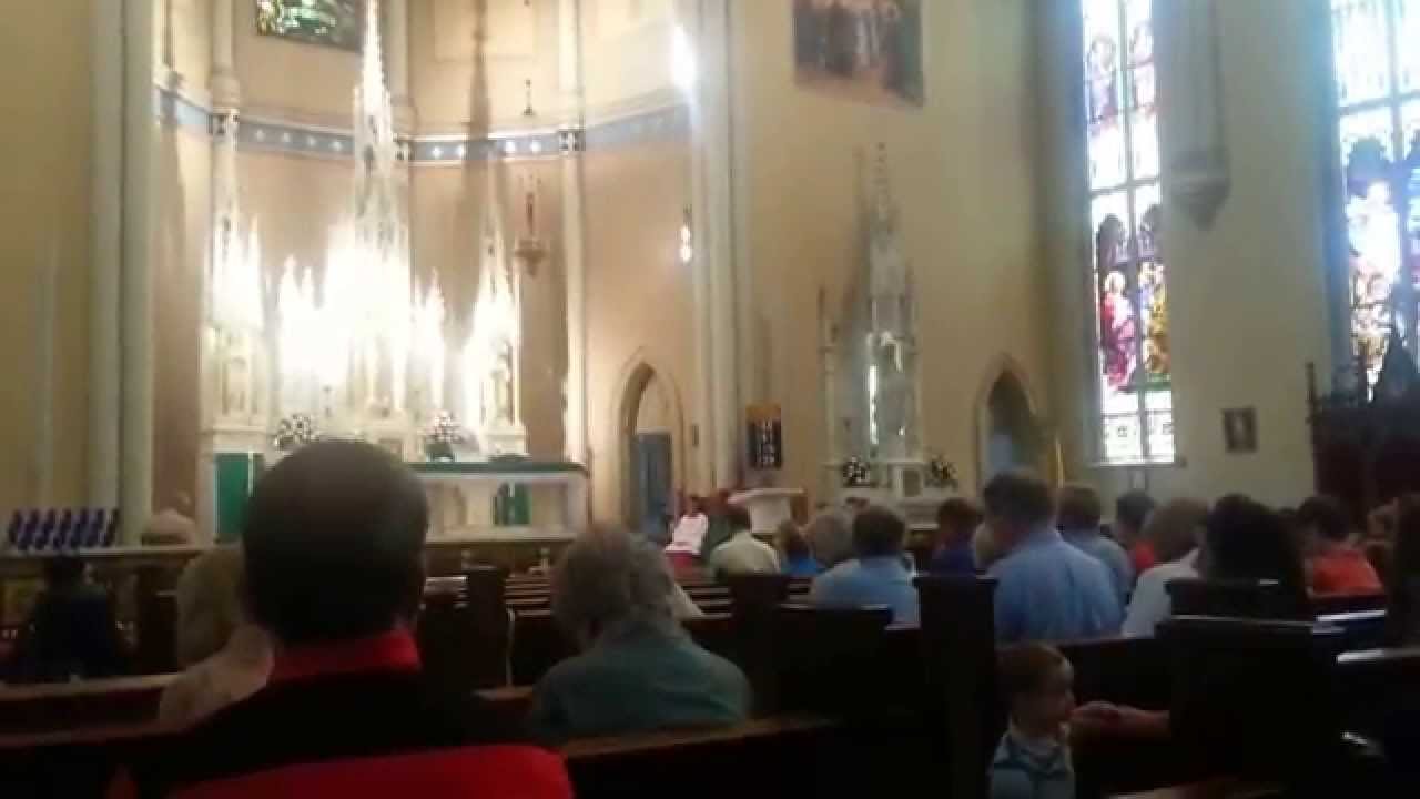 Emmanuel Catholic Church Offertory Hymn - Be not Afraid