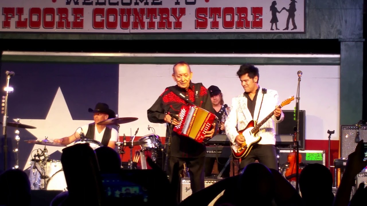 DWIGHT YOAKAM & FLACO JIMENEZ - Carmelita - April 8, 2016 @ Floores Country Store.. Helotes, Texas