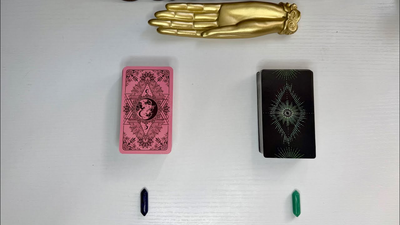 🤯💌ALGUIEN NO DEJA DE PENSARTE..Y ESTO QUIERE DECIRTE 💌🤯MENSAJE URGENTE DE SU ALMA. TAROT INTERACTIVO