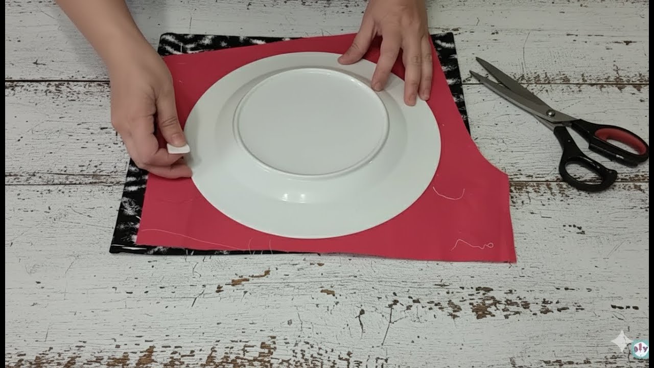 After watching this video, you will not throw away the leftover fabric / Sewing tips and tricks