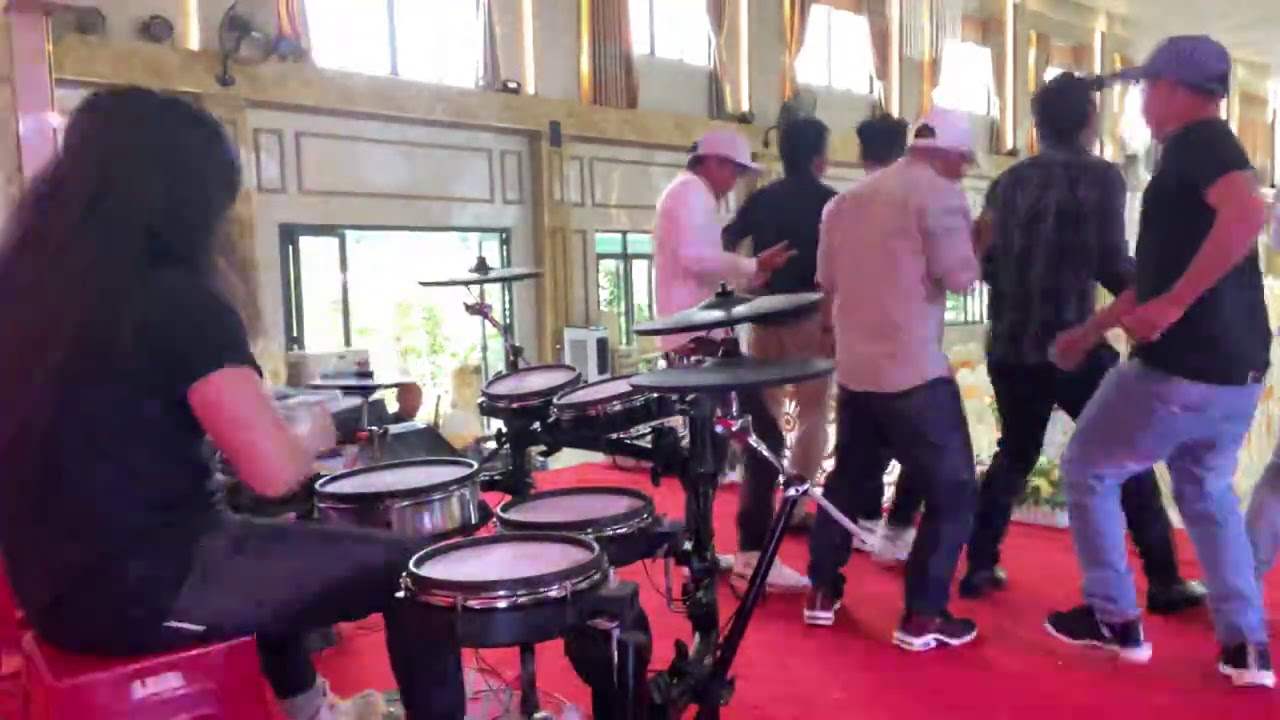 Liên khúc remix cưc vui với vũ đoàn nhảy bà rịa-vũng tàu | cover drum thiên tài | show bà rịa