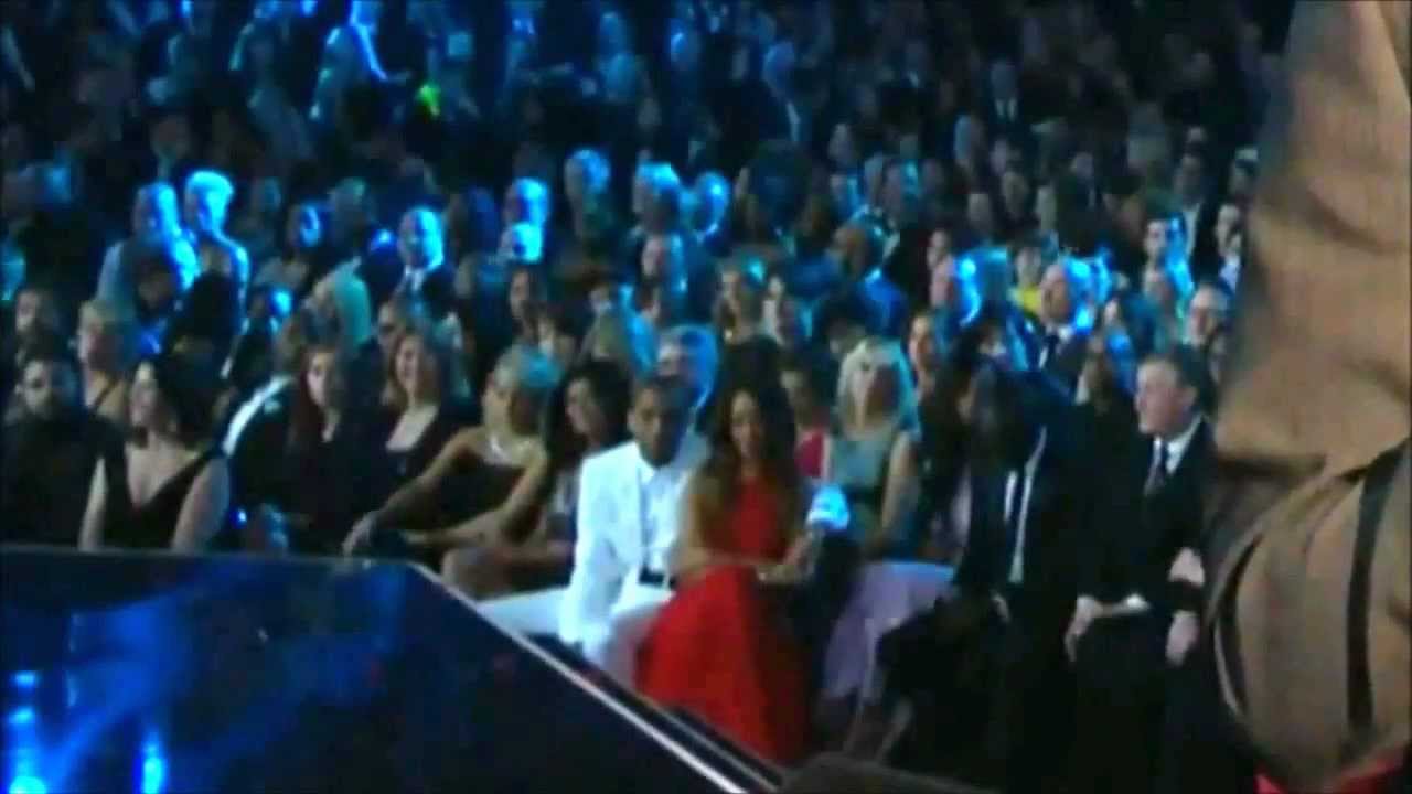 Chris Brown and Rihanna Cuddle 2013